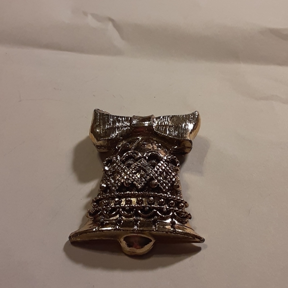 Silvertone Bell with Bow Brooch
